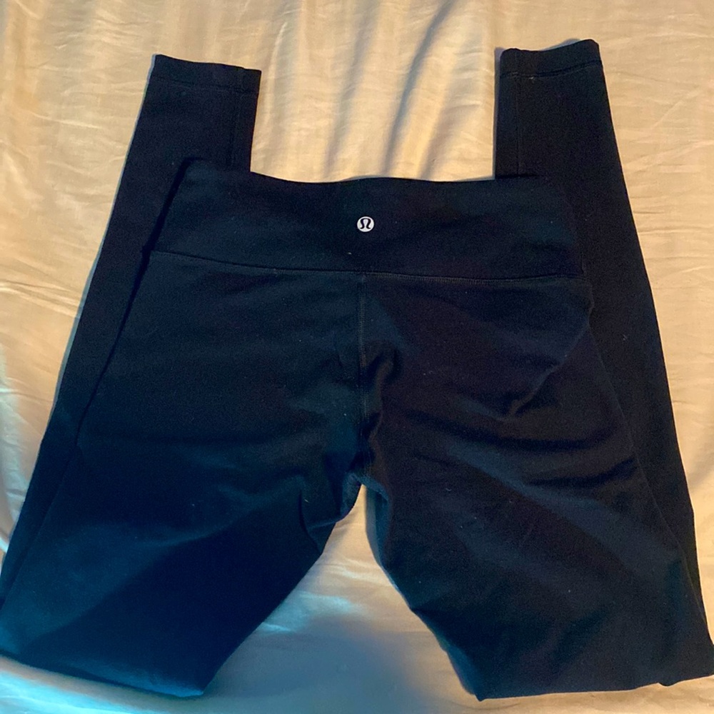 Lululemon leggings size 6